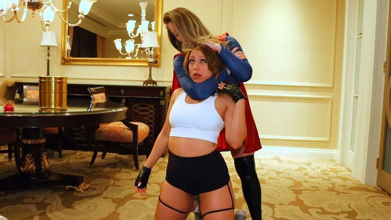 「Supergirl vs. Tomb Raider」 Starring Emily Addison and Coco!