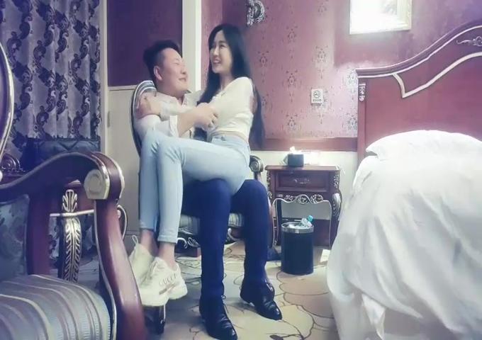 韩国大学校花跟男友无套性爱自拍影片流出-siw